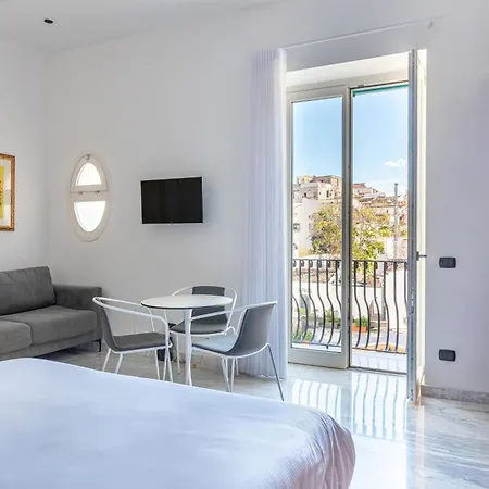 Palazzo Giglio Charme Apartment